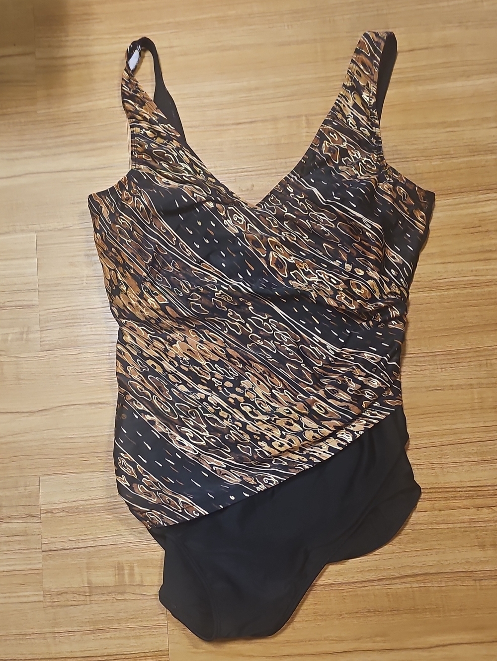Jaclyn Smith Black and Brown Patterned V-Neck Swimsuit